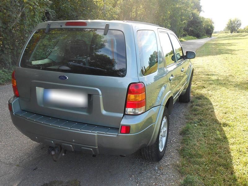 Gebraucht Ford Maverick XLT 203 PS (149 kW) 2005 Grün SUV