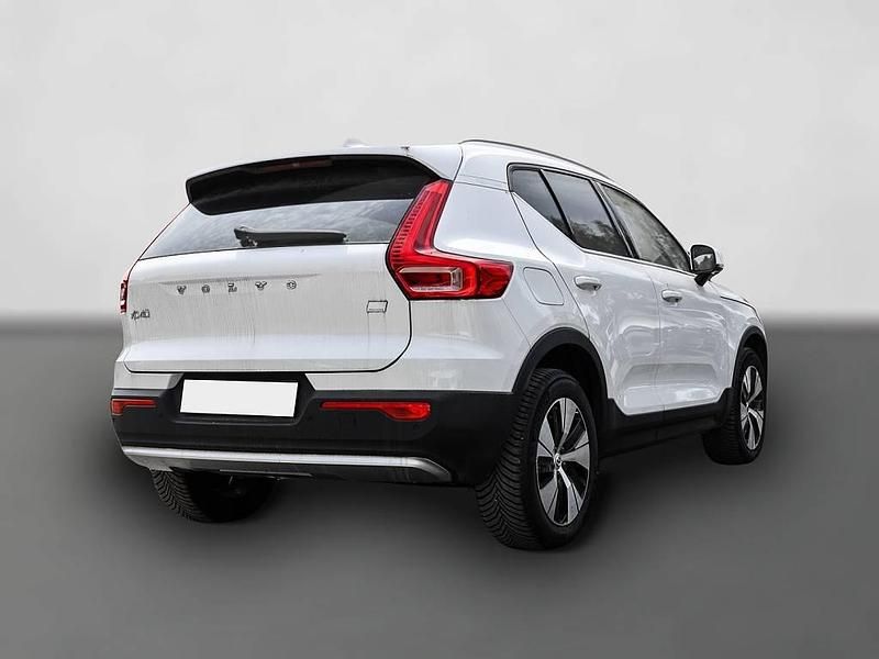 Gebraucht Volvo XC40 Plus 211 PS (155 kW) 2023 Weiß SUV