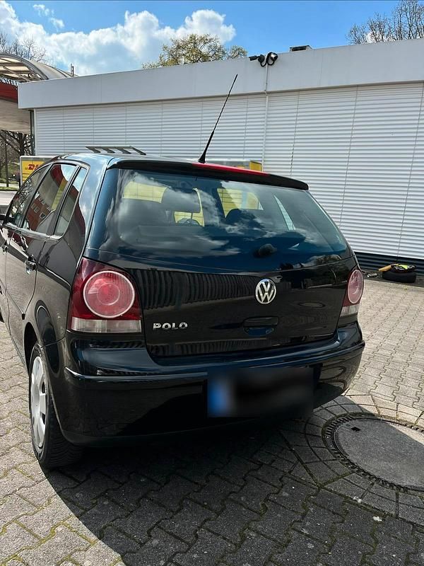 Used VW Polo 60 HP (44 kW) 2009 Black Hatchback