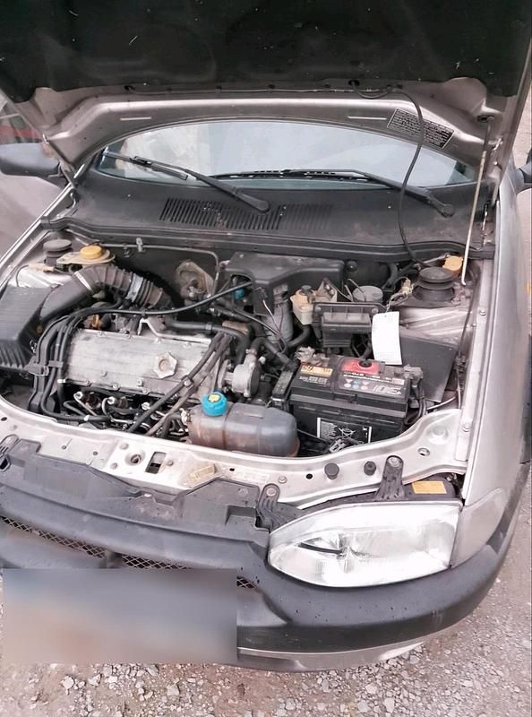 Gebraucht Fiat Strada 68 PS (50 kW) 2000 Grau Pickup