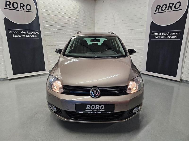 Gebraucht VW Golf VII Match 105 PS (77 kW) 2012 Braun Limousine