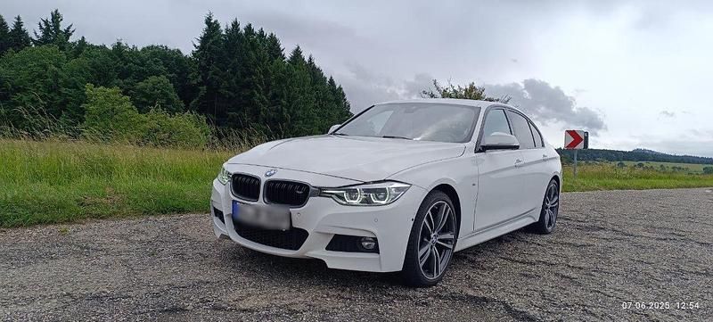 Weiß Gebraucht 2016 BMW 335 Sport Line Limousine | 16.000 € (Fairer Preis) - Bild 1/4