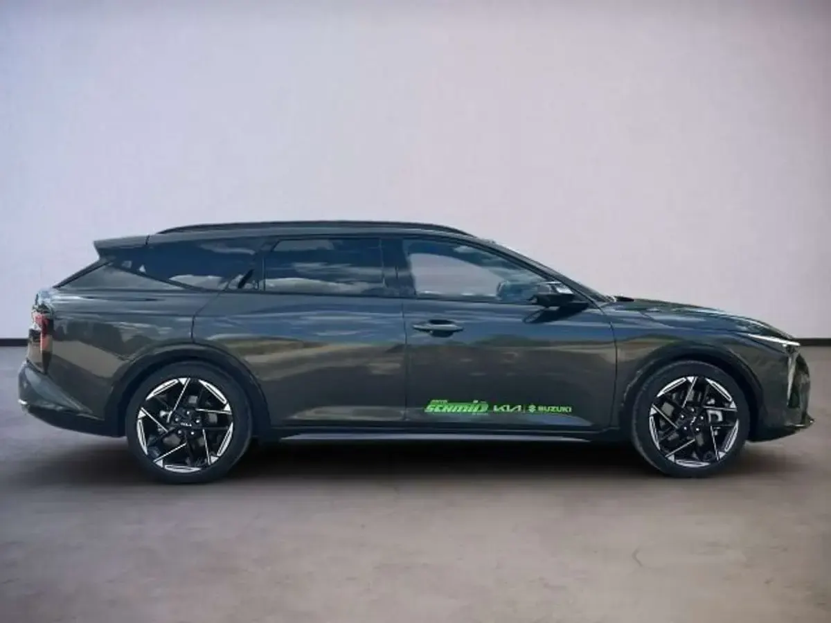 Gebraucht Kia K4 GT-Line 179 PS (131 kW) 2026 Grau Kombi