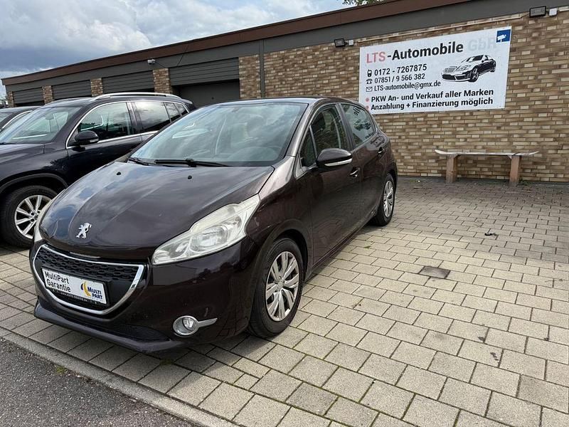 Gebraucht 2013 Peugeot 208 Active Kleinwagen | 4.499 € (Fairer Preis) - Bild 1/4