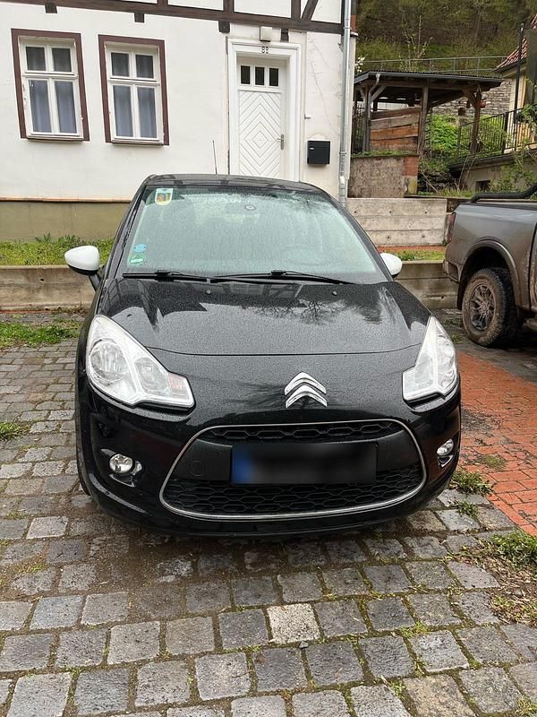 Second-hand Citroën C3 68 CP (50 kW) 2013 Negru Hatchback