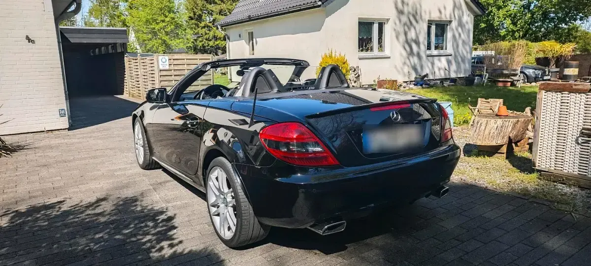 Gebraucht Mercedes SLK280 231 PS (169 kW) 2009 Schwarz Cabrio