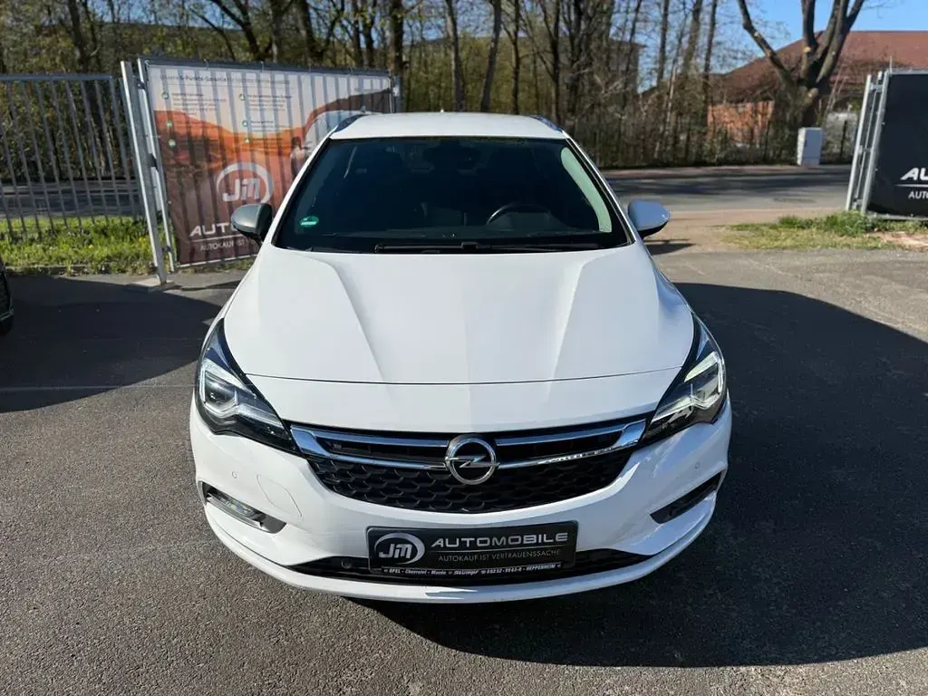 Gebraucht Opel Astra Innovation 150 PS (110 kW) 2017 Weiß Kombi