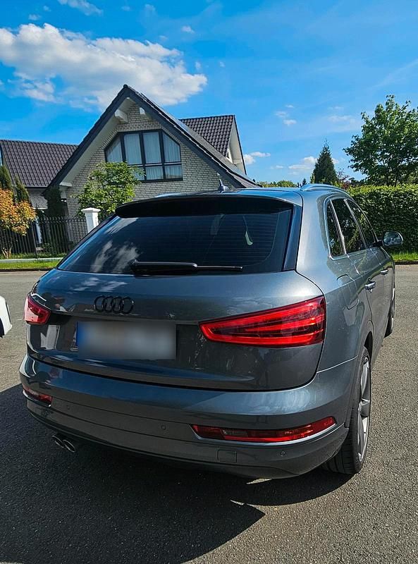 Gebraucht Audi Q3 S-Line 150 PS (110 kW) 2017 Grau SUV