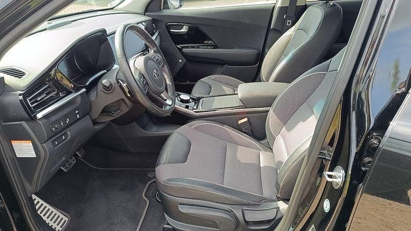 Gebraucht Kia e-Niro Spirit 150 kW (204 PS) 2021 Schwarz SUV