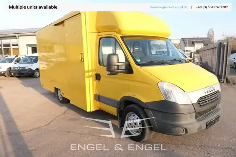 Gebraucht Iveco Daily 106 PS (77 kW) 2012 Gelb Limousine