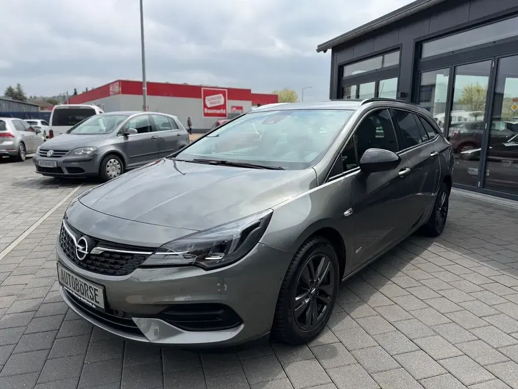 Gebraucht Opel Astra Design & Tech 145 PS (106 kW) 2022 Grau Kombi
