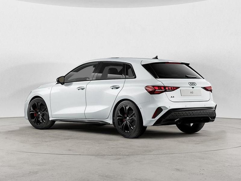 Neu Audi A3 S-Line 150 PS (110 kW) 2026 Weiß Limousine
