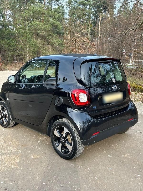 Gebraucht Smart ForTwo Coupé 60 kW (82 PS) 2020 Schwarz Coupé
