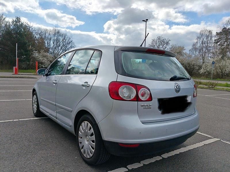 Brugt VW Golf Plus Cross Trendline 80 HK (58 kW) 2007 Sølv MPV