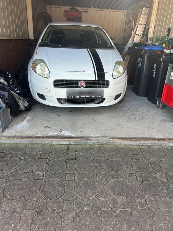 Weiß Gebraucht 2009 Fiat Punto Kleinwagen | 500 € (Superpreis) - Bild 1/4