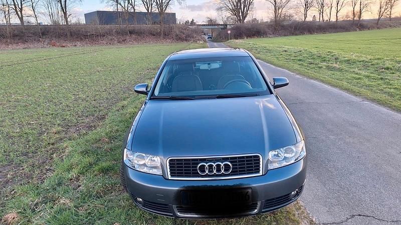Gebraucht Audi A4 102 PS (75 kW) 2004 Limousine