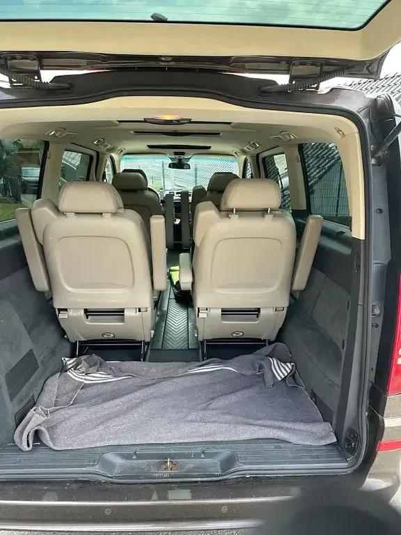 Gebraucht Mercedes Viano Edition 163 PS (119 kW) 2013 Braun Van / Kleinbus