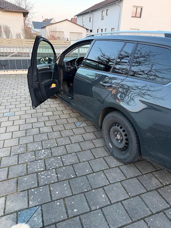 Gebraucht VW Golf VII 150 PS (110 kW) 2017 Grau Kombi