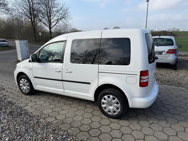 Gebraucht VW Caddy 75 PS (55 kW) 2010 Weiß Van / Kleinbus