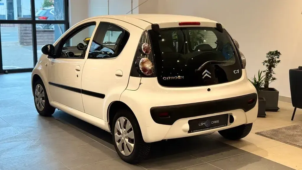 Gebraucht Citroën C1 Style 68 PS (50 kW) 2012 Weiß Kleinwagen