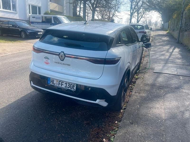 Gebraucht Renault Megane E-Tech 55 kW (75 PS) 2022 Weiß Limousine