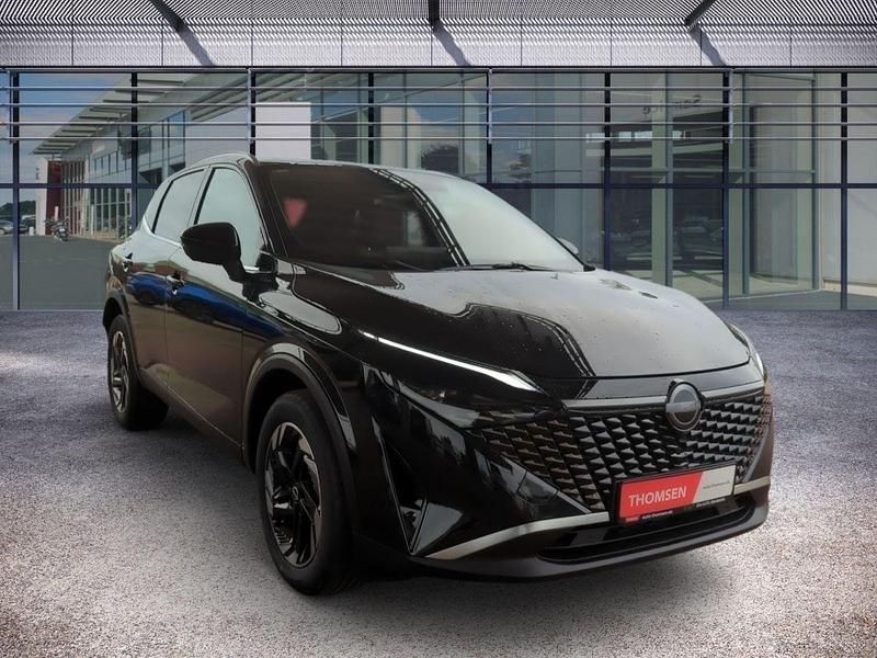 Neu Nissan Qashqai N-Connecta 158 PS (116 kW) 2025 Pearl black SUV