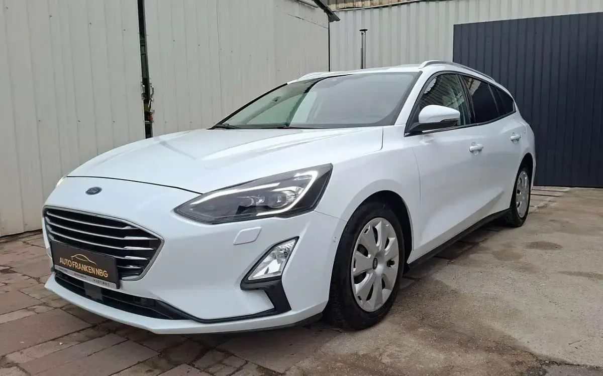 Używany Ford Focus Titanium 120 KM (88 kW) 2019 Biały Kombi