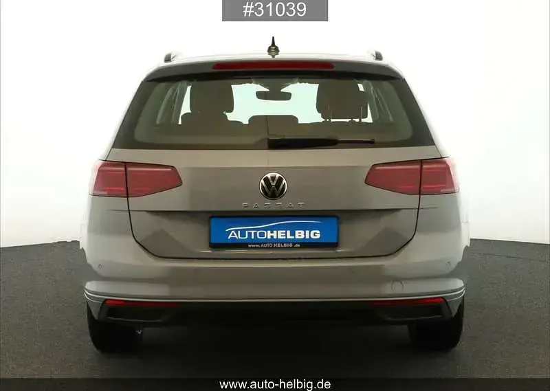 Gebraucht VW Passat Business 150 PS (110 kW) 2024 Grau Kombi