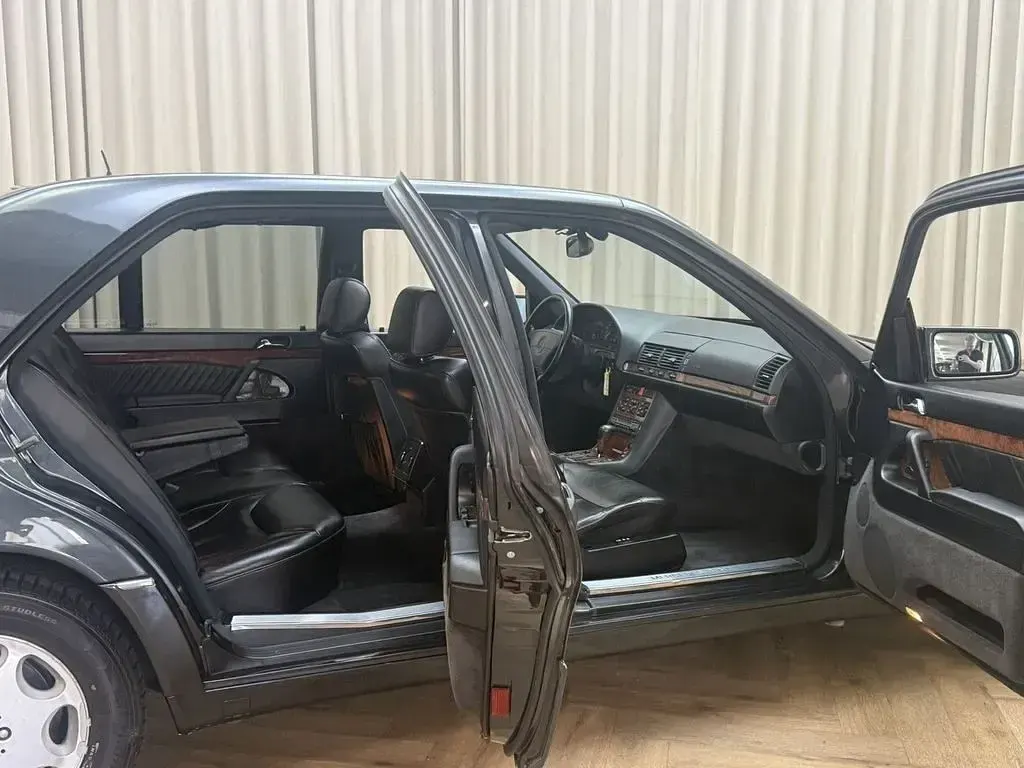 Gebraucht Mercedes S600 408 PS (300 kW) 1992 Schwarz Limousine