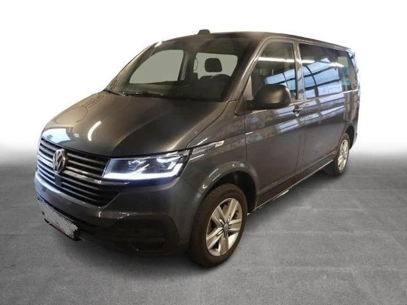 Gebraucht VW Caravelle Trendline 150 PS (110 kW) 2022 Van / Kleinbus