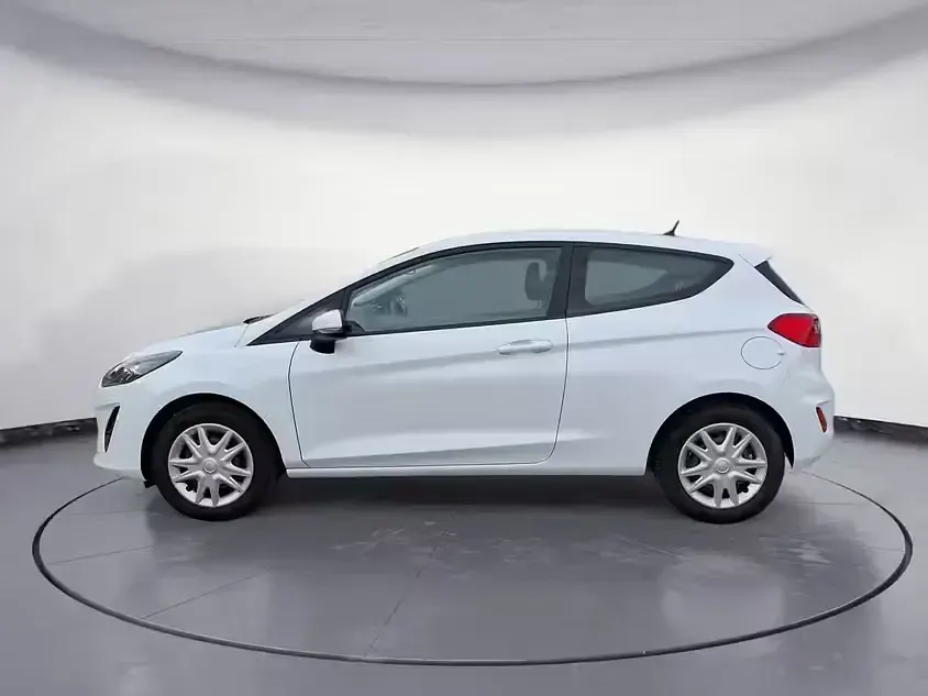 Gebraucht Ford Fiesta 75 PS (55 kW) 2021 Weiß Kleinwagen