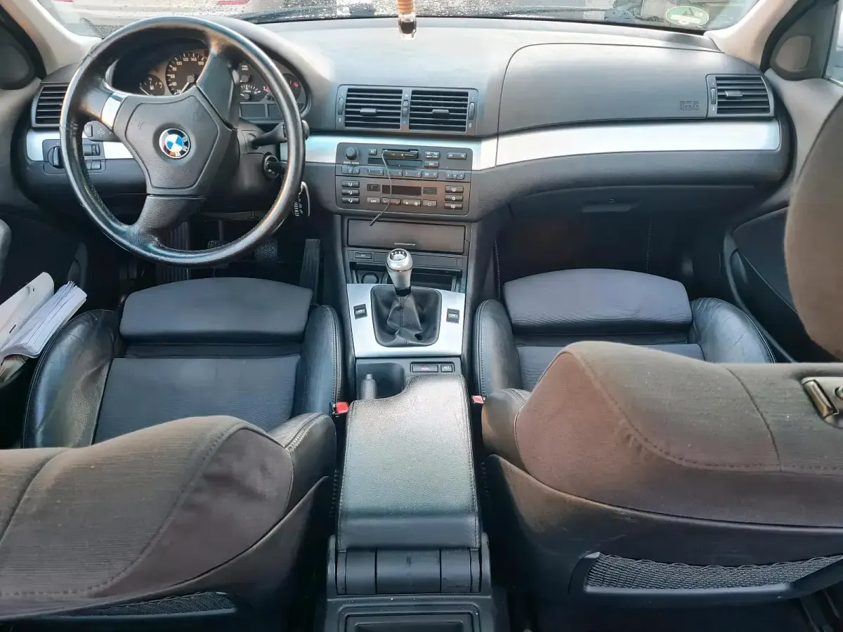 Gebraucht BMW 323 170 PS (125 kW) 1999 Silber Limousine