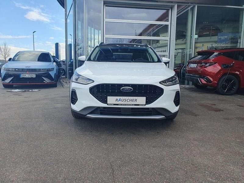 Gebraucht Ford Focus Active X 155 PS (114 kW) 2026 Frozen white Kombi
