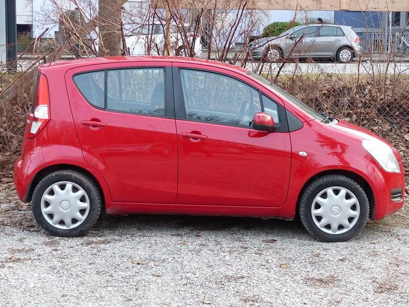 Gebraucht Suzuki Splash 65 PS (47 kW) 2009 Rot Kleinwagen