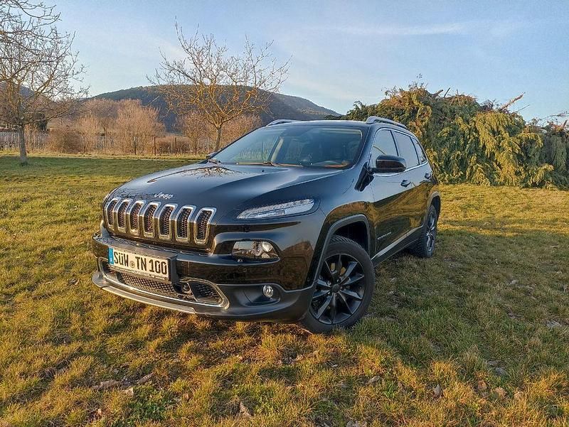 Gebraucht Jeep Cherokee Limited 200 PS (147 kW) 2015 Schwarz SUV