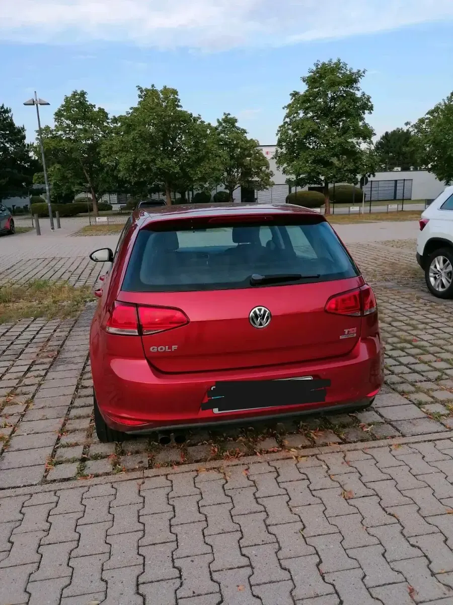 Gebraucht VW Golf VII Comfortline 140 PS (102 kW) 2013 Rot Kleinwagen