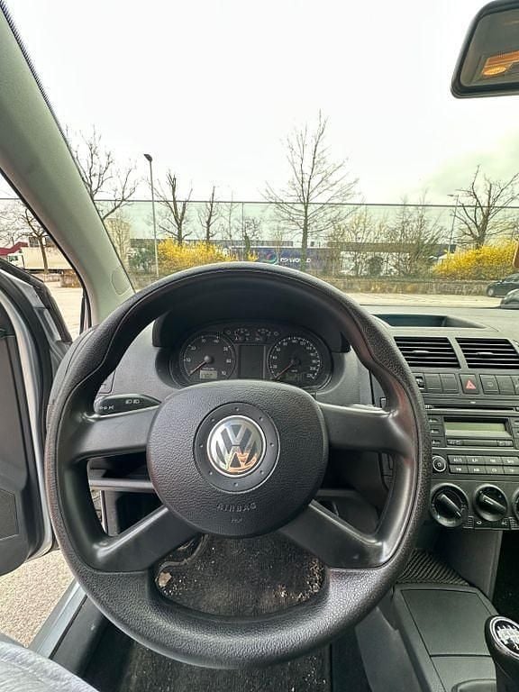 Gebraucht VW Polo 80 PS (58 kW) 2006 Grau Kleinwagen