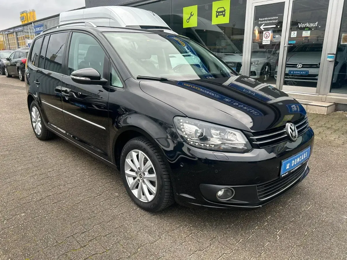 Gebraucht VW Touran Highline 140 PS (102 kW) 2010 Schwarz Van / Kleinbus