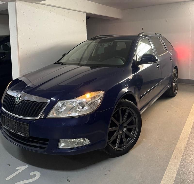 Gebraucht Skoda Octavia 140 PS (102 kW) 2012 Kombi