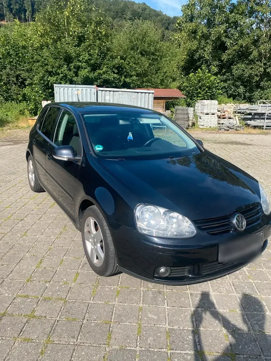 Gebraucht VW Golf VI 80 PS (58 kW) 2008 Schwarz Kleinwagen