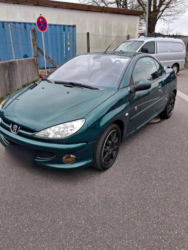 Gebraucht Peugeot 206 CC 136 PS (100 kW) 2004 Grün Cabrio