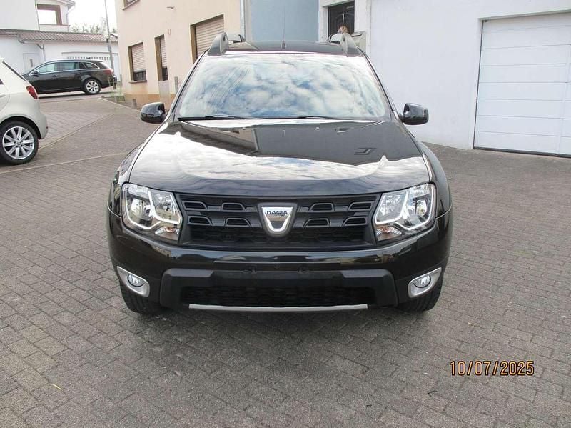 Schwarz Gebraucht 2017 Dacia Duster Prestige SUV | 9.300 € (Guter Preis) - Bild 1/4