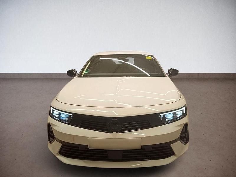 Gebraucht Opel Astra S 131 PS (96 kW) 2024 Weiß Limousine