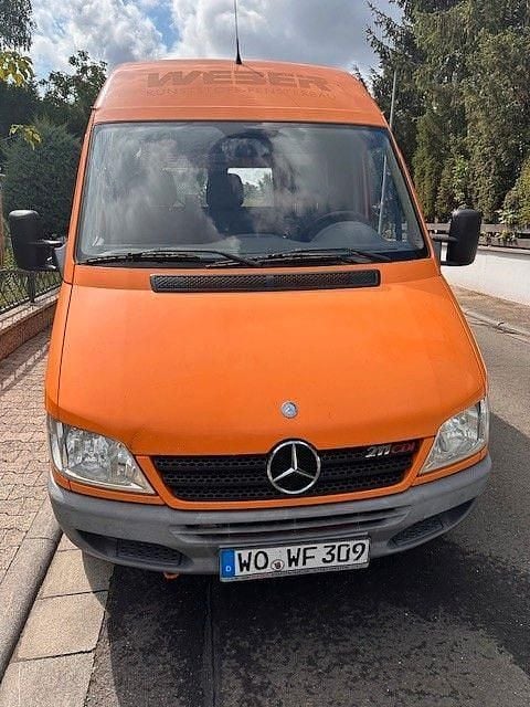 Orange Gebraucht 2004 Mercedes Sprinter Van | 5.950 € (Fairer Preis) - Bild 1/4