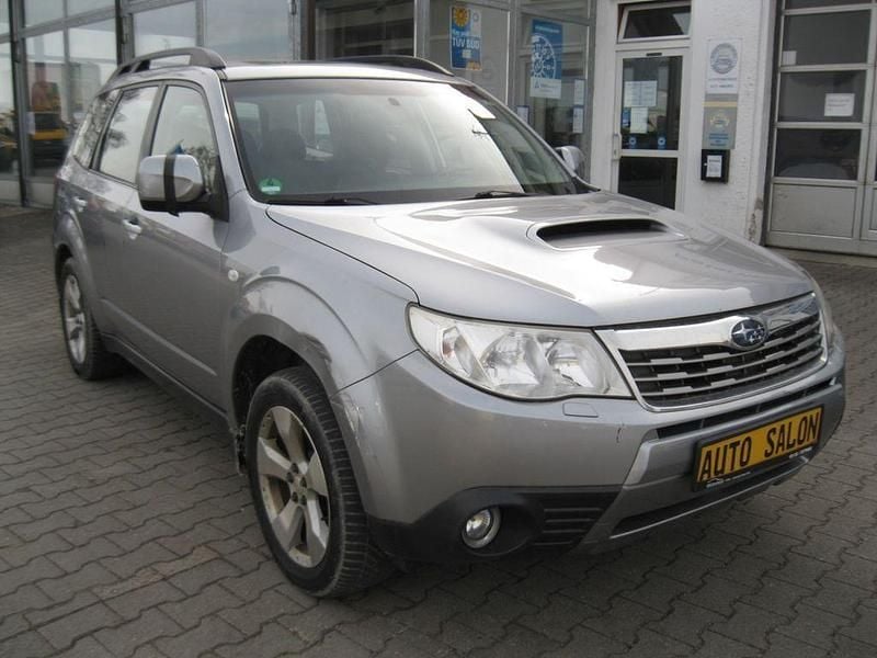 Gebraucht Subaru Forester Exclusive+ 147 PS (108 kW) 2009 Silber SUV