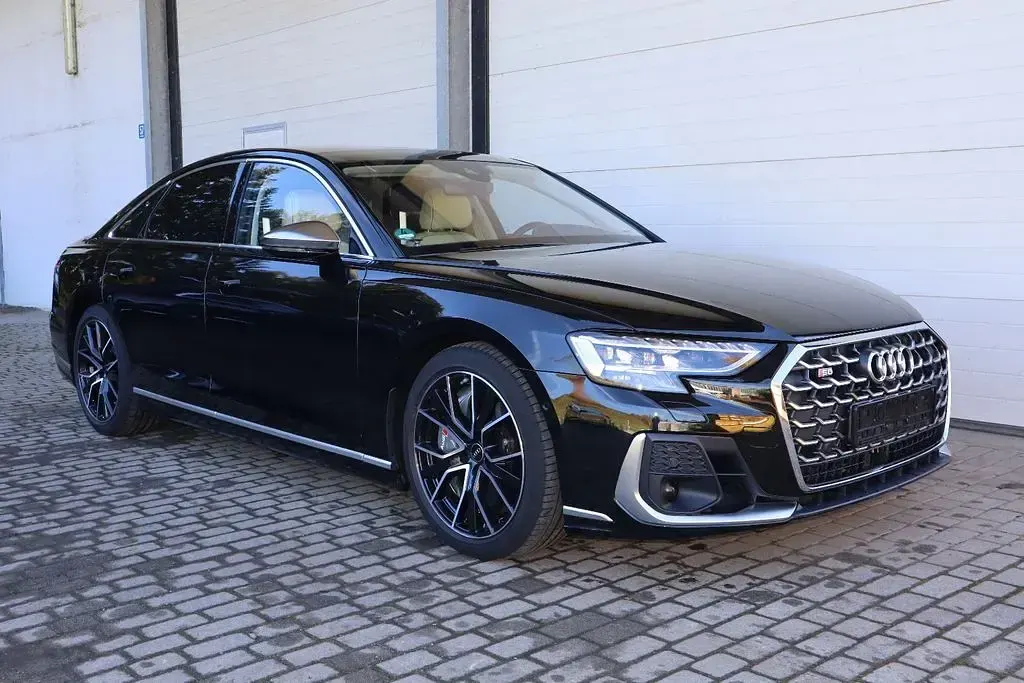 Gebraucht Audi S8 Exclusive 571 PS (419 kW) 2025 Schwarz Limousine