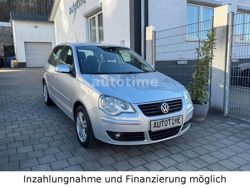 Gebraucht VW Polo Comfortline 80 PS (58 kW) 2009 Silber Limousine