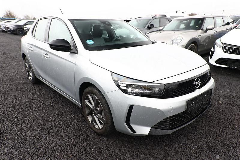 Gebraucht Opel Corsa 101 PS (74 kW) 2024 Kristall silber metallic Kleinwagen