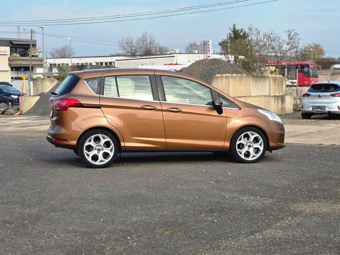 Gebraucht Ford B-MAX Titanium 101 PS (74 kW) 2014 Braun Van / Kleinbus