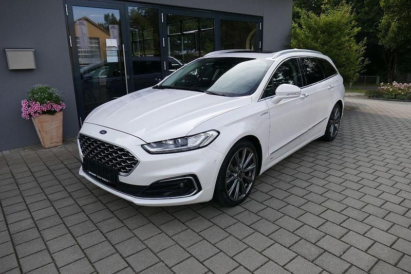 Gebraucht Ford Mondeo Vignale 190 PS (139 kW) 2020 Weiß Limousine